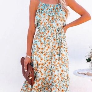 Vici floral midi dress